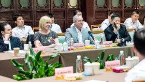 Пекин отвърна на санкциите на САЩ срещу китайски фирми