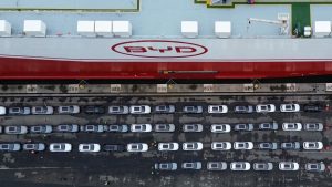 Висш служител на Синдзян е разследван