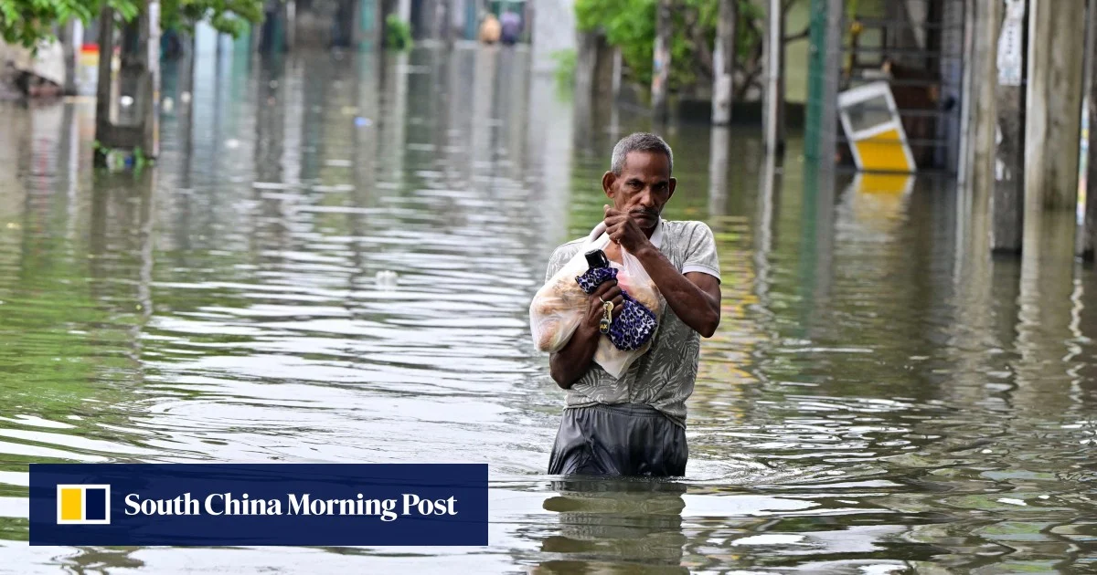 Наводнения и свлачища в Шри Ланка вземат 123 жертви
