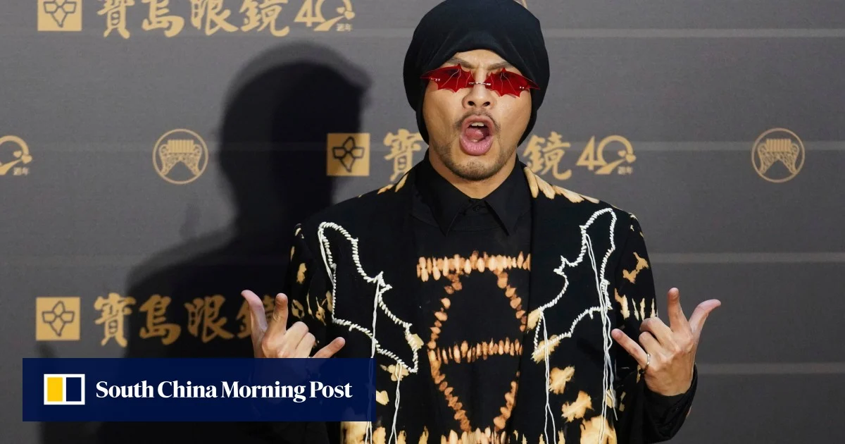 Малайзийският рапър Namewee пусна нова песен по време на тайванско разследване