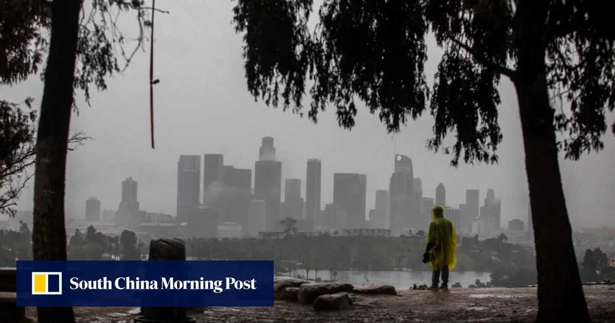 Мощни коледни бури причиняват наводнения в Южна Калифорния