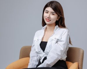 Експерт: AI разширява творчеството, но не може да замени значимите иновации