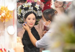 Отваряне на сектора на услугите в полза на фирмите